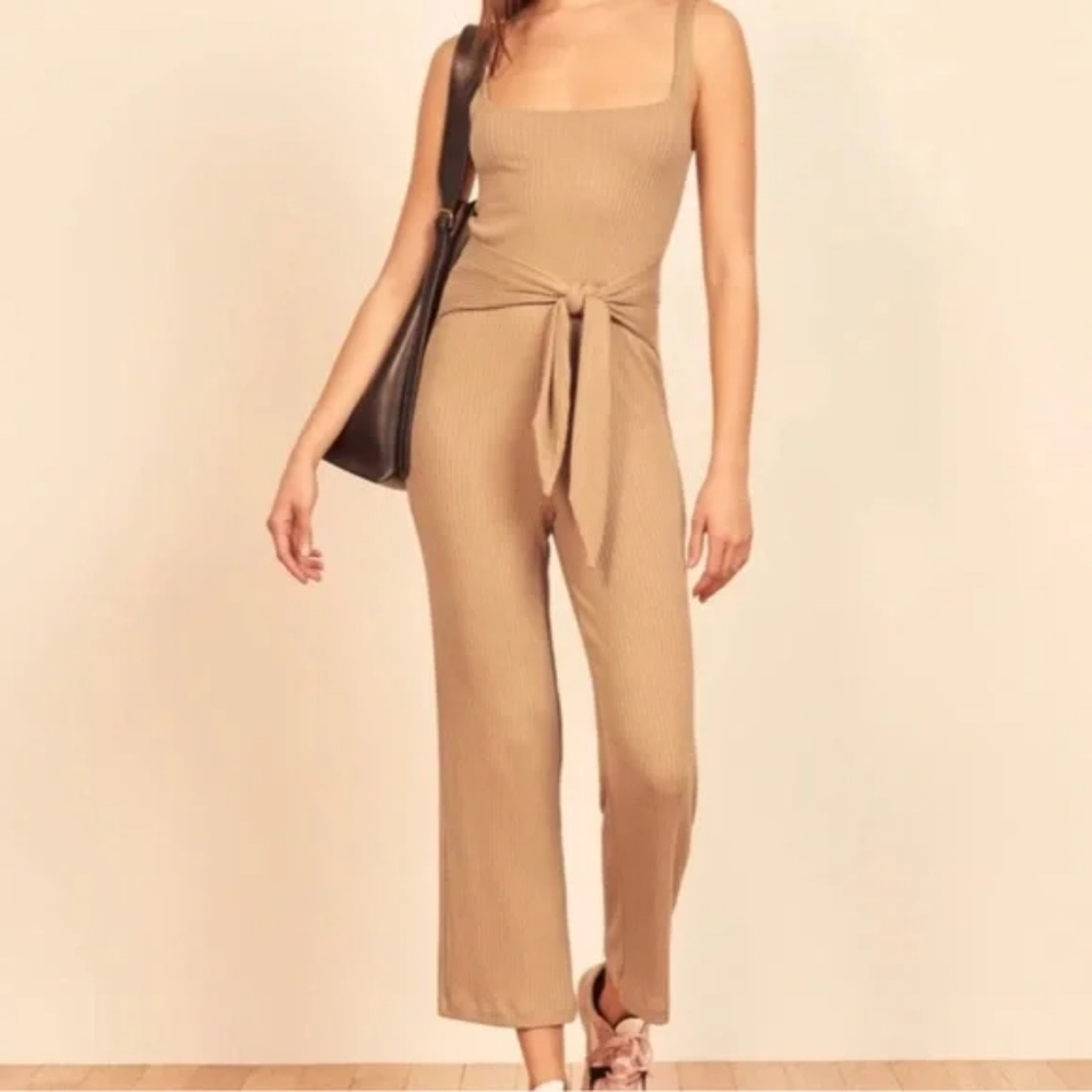 🎉 Reformation "Kazu" Jumpsuit 🎉